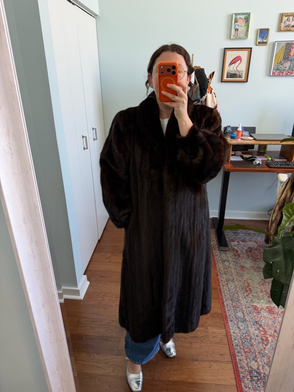 Vintage long chocolate brown mink fur coat jacket